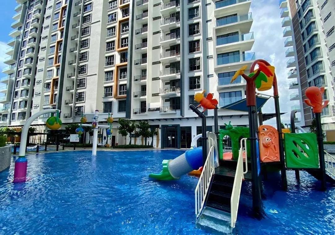 K Avenue Deluxe 2 Queen Studio Kota Kinabalu